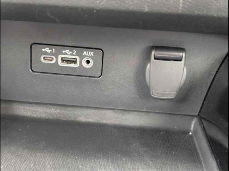 2022 Nissan Altima SL - Photo 17