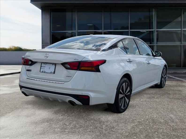 2022 Nissan Altima SL - Photo 7