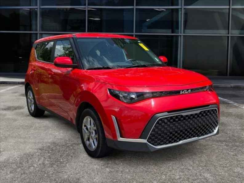 2023 Kia Soul 2.0L LX IVT's photo