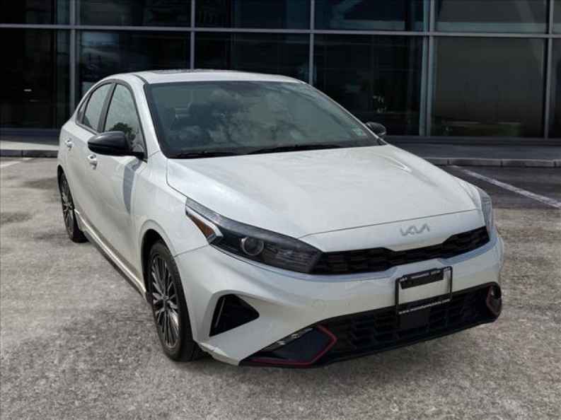 2024 Kia Forte GT-Line AT's photo