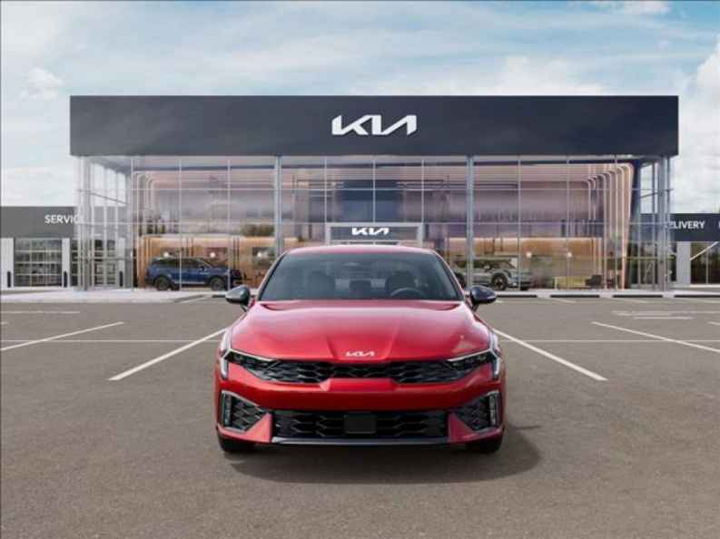 2025 Kia K5 GT-Line - Photo 2