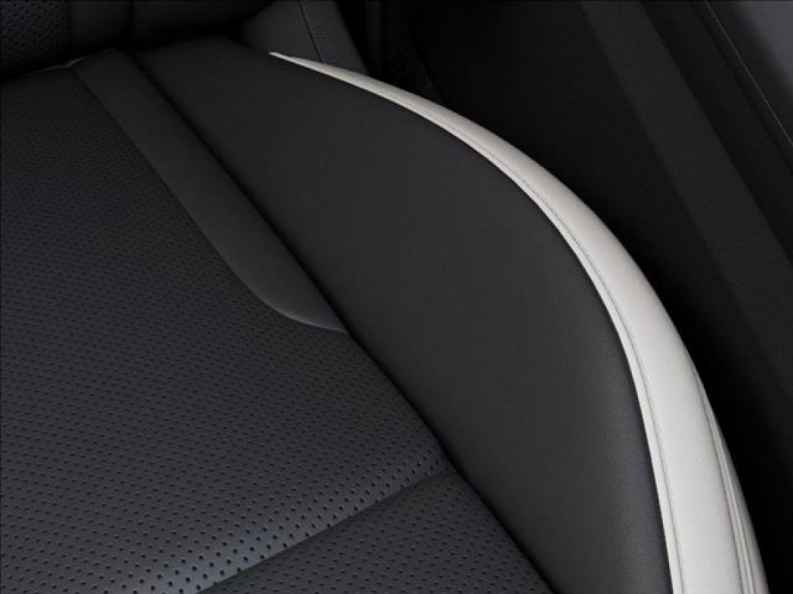 2025 Kia K5 GT-Line - Photo 24