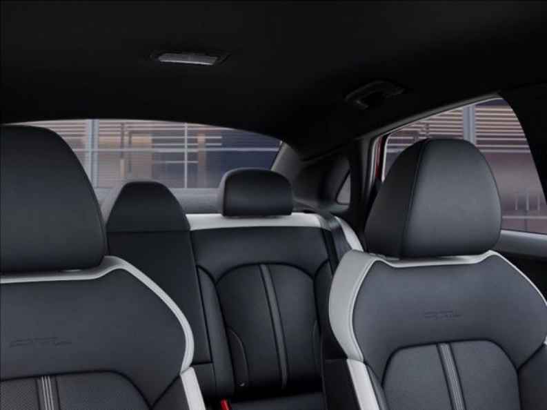 2025 Kia K5 GT-Line - Photo 27