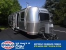 Used, 2016 Airstream Flying Cloud 30' Bunk, Silver, CON4653