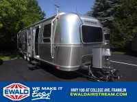 Used, 2016 Airstream Flying Cloud 30' Bunk, Silver, CON4653-1