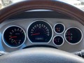 2011 Toyota Sequoia RWD LV8 6-Speed AT Platinum, T031348, Photo 13