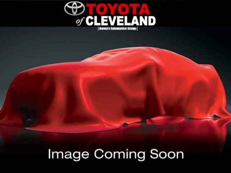 2004 Toyota Sienna XLE's photo