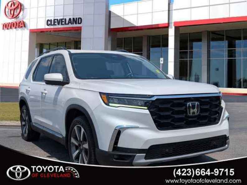 2023 Honda Pilot Elite AWD's photo