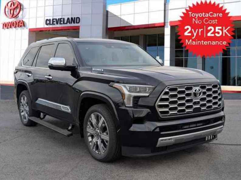 2026 Toyota Sequoia Capstone 4WD i-FORCE MAX Hybrid's photo