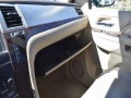 2011 Cadillac Escalade AWD 4-door Luxury, 123342, Photo 35
