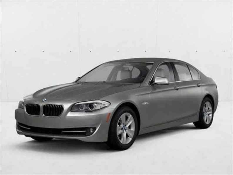 Used 2012 BMW 5 Series 528i with VIN WBAXG5C51CDY28616 for sale in Santa Clarita, CA