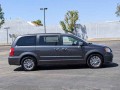 2016 Chrysler Town & Country 4-door Wagon Touring-L Anniversary Edition, GR194076, Photo 5