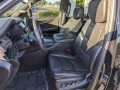 2017 Cadillac Escalade 4WD 4-door Platinum, HR364108, Photo 17