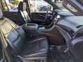 2017 Cadillac Escalade 4WD 4-door Platinum, HR364108, Photo 25