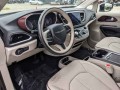 2017 Chrysler Pacifica Limited FWD, HR506032, Photo 11