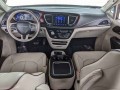 2017 Chrysler Pacifica Limited FWD, HR506032, Photo 20