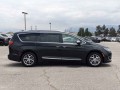 2017 Chrysler Pacifica Limited FWD, HR506032, Photo 5