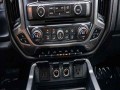 2018 Chevrolet Silverado 1500 4WD Crew Cab 143.5" LTZ w/2LZ, 123977, Photo 39