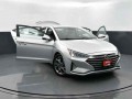 2019 Hyundai Elantra Limited Auto, NM5204A, Photo 38