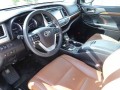 2019 Toyota Highlander Limited V6 FWD, 00561357, Photo 17