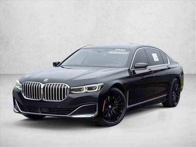 2022 BMW 7 Series 750i xDrive's photo