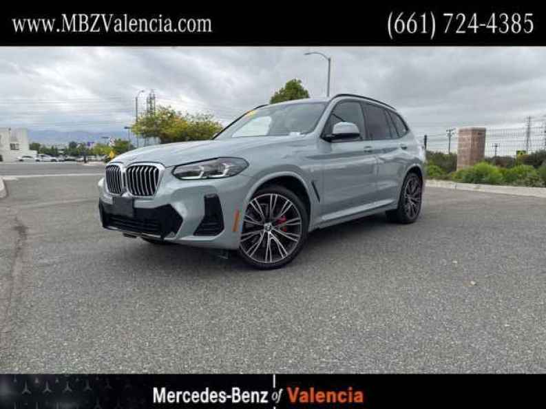 2022 BMW X3 xDrive30i's photo