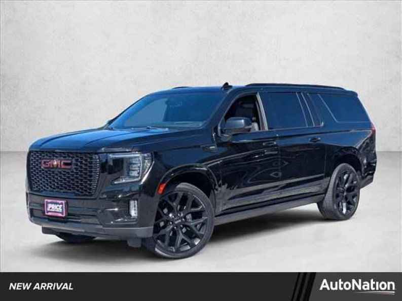 2022 GMC Yukon Denali AWD's photo