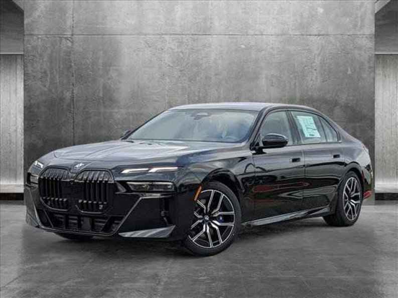2023 BMW 7 Series 740i's photo