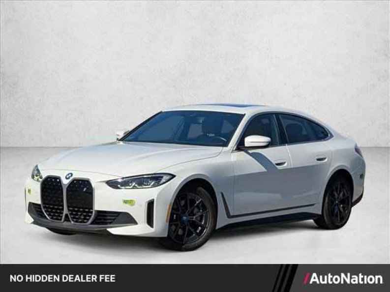 2023 BMW i4 eDrive40's photo