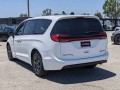 2023 Chrysler Pacifica Hybrid Limited FWD, PR584479, Photo 9