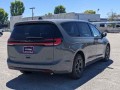 2023 Chrysler Pacifica Hybrid Limited FWD, PR609349, Photo 2