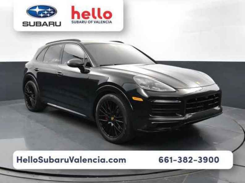 2023 Porsche Cayenne GTS's photo