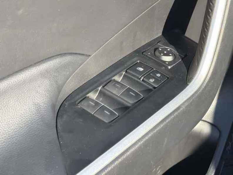 2023 Toyota RAV4 XLE Premium - Photo 25
