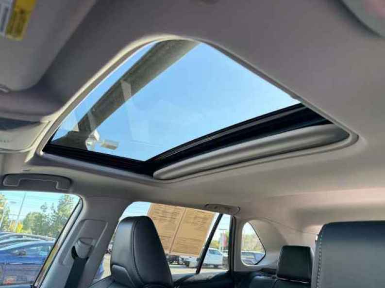 2023 Toyota RAV4 XLE Premium - Photo 8