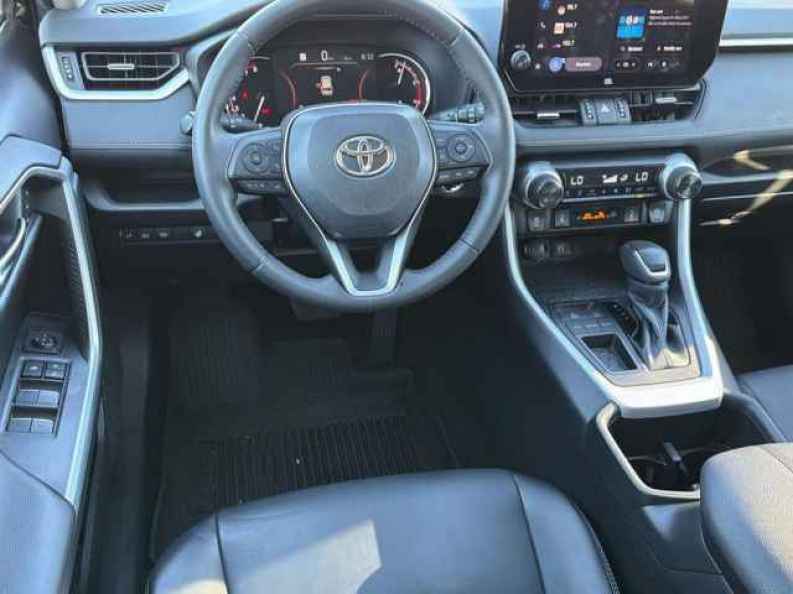 2023 Toyota RAV4 XLE Premium - Photo 9