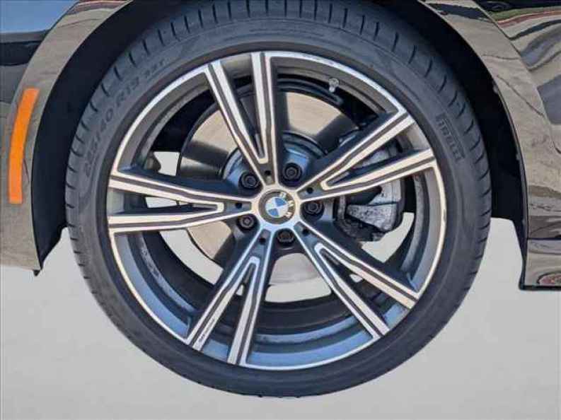 2024 BMW 3 Series 330i - Photo 25