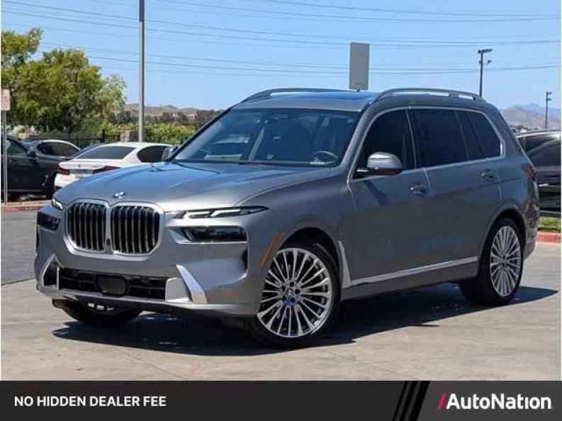 2024 BMW X7 xDrive40i's photo