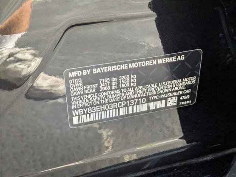 2024 BMW i7 Base - Photo 17