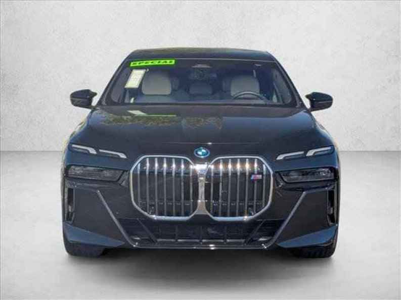 2024 BMW i7 Base - Photo 6
