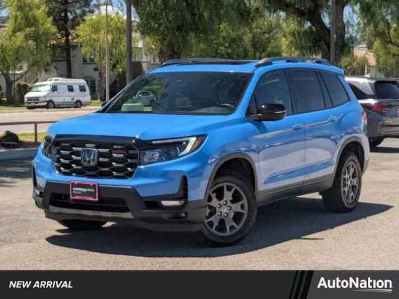 2024 Honda Passport 3.5 TrailSport 4WD Auto's photo
