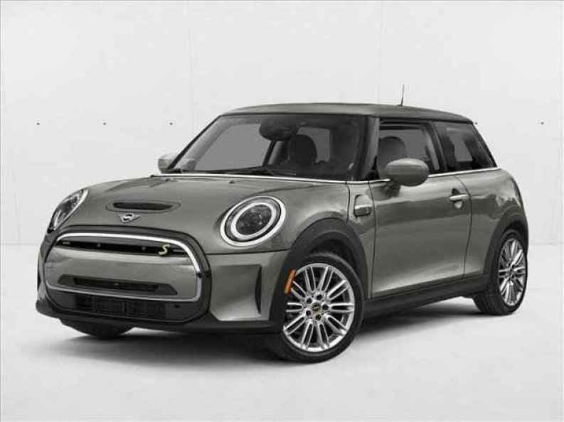 2024 MINI Hardtop Cooper SE's photo