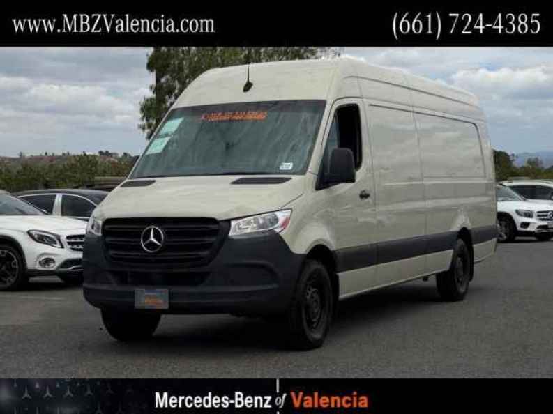 2024 Mercedes-Benz Sprinter 2500 170 Ext WB HO High Roof's photo