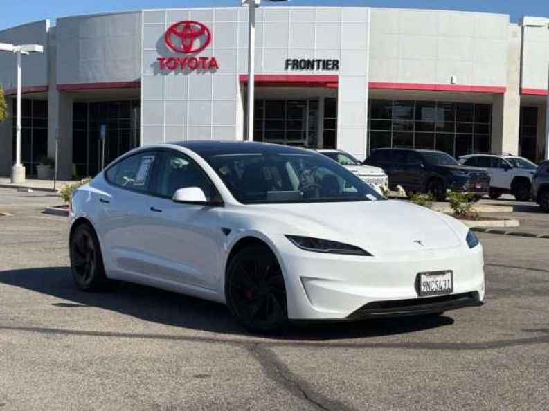 2024 Tesla Model 3 Performance's photo