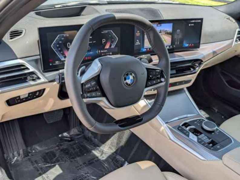 2025 BMW 3 Series 330i - Photo 10