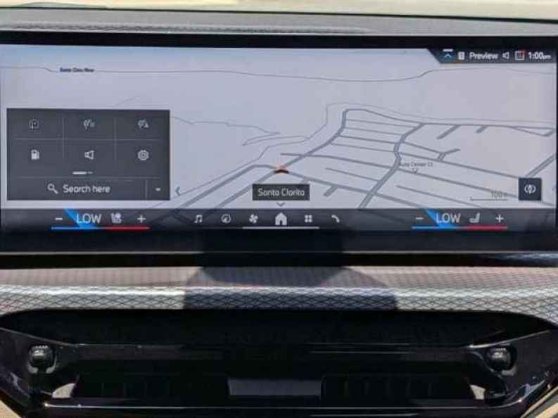 2025 BMW 3 Series 330i - Photo 13