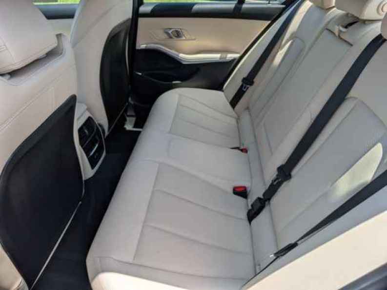 2025 BMW 3 Series 330i - Photo 20