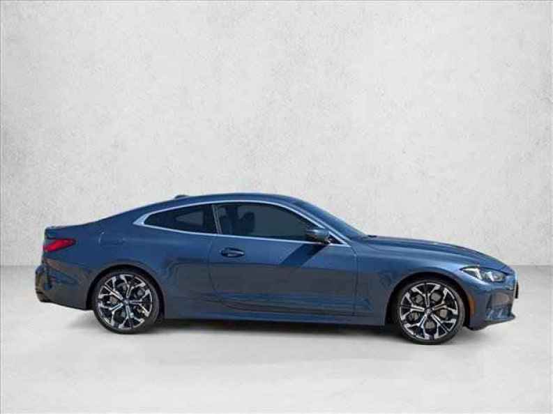 2025 BMW 4 Series 430i - Photo 4