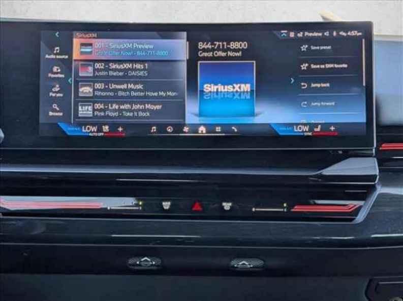 2025 BMW 5 Series 530i - Photo 15