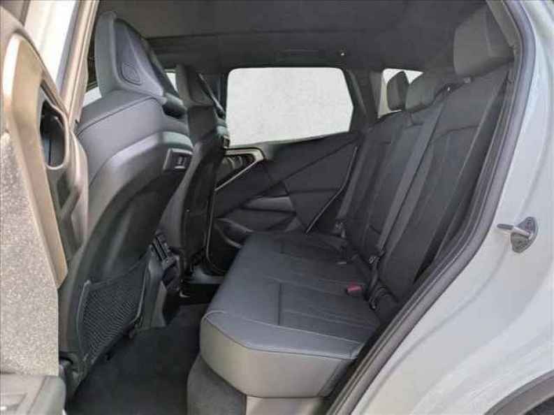 2025 BMW X3 30 - Photo 19