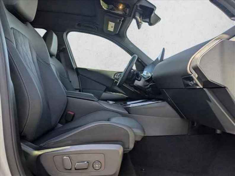 2025 BMW X3 30 - Photo 21